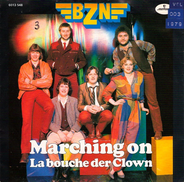 Marching On / La Bouche Der Clown (It's So Good To Be Back Home)