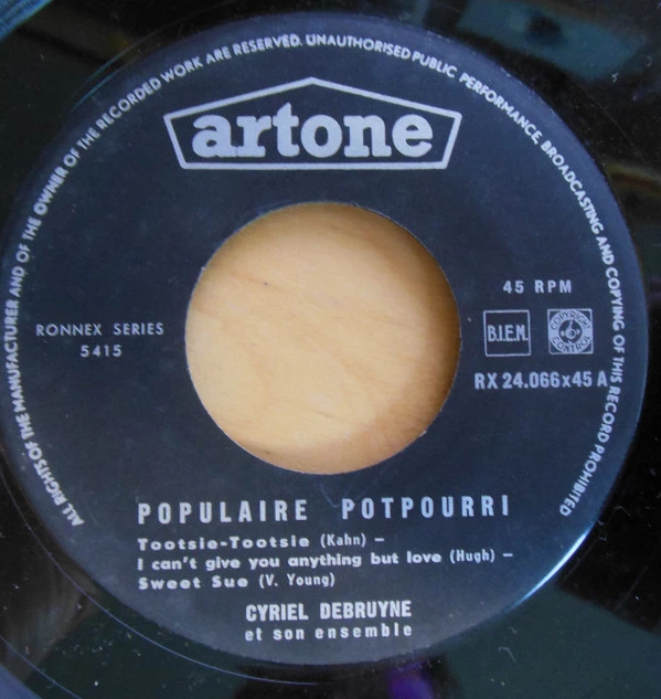 Populaire Potpourri / I Can't Give You Anything But Love