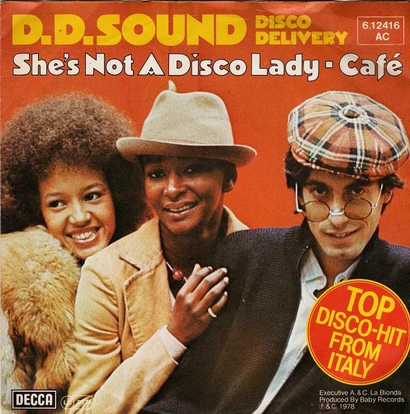 Item She's Not A Disco Lady / Café / Café product image