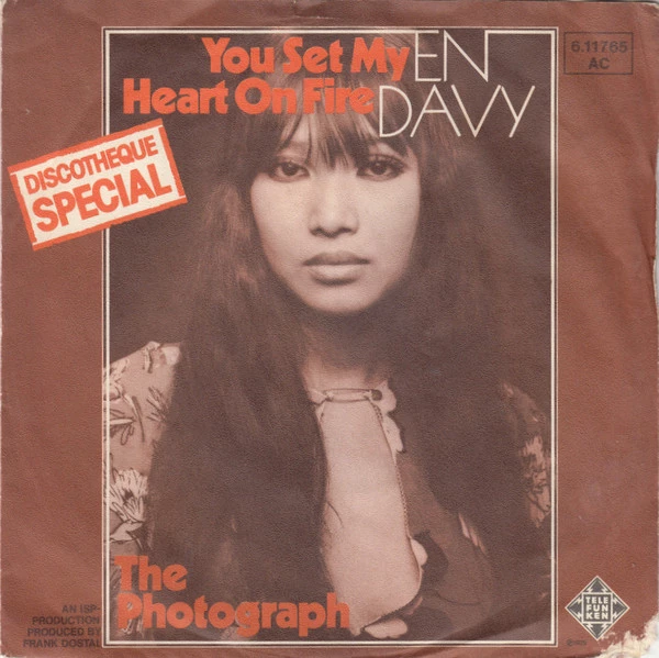 Item You Set My Heart On Fire / The Photograph product image