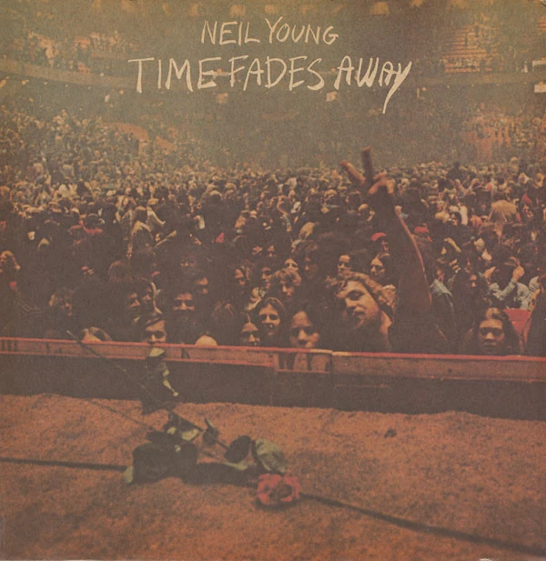 Item Time Fades Away product image