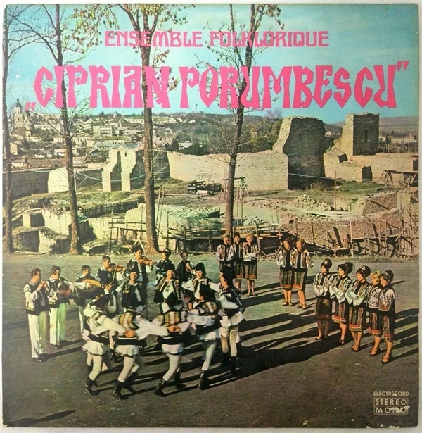 Ensemble Folklorique „Ciprian Porumbescu”