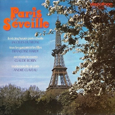 Paris S'éveille